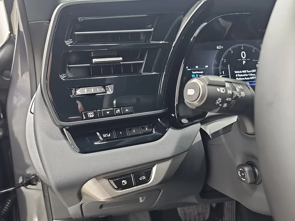 New 2026 Cloudburst Gray Lexus PREMIUM PLUS image 25