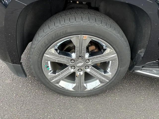 Used 2019 BLACK Chevrolet Premier image 32