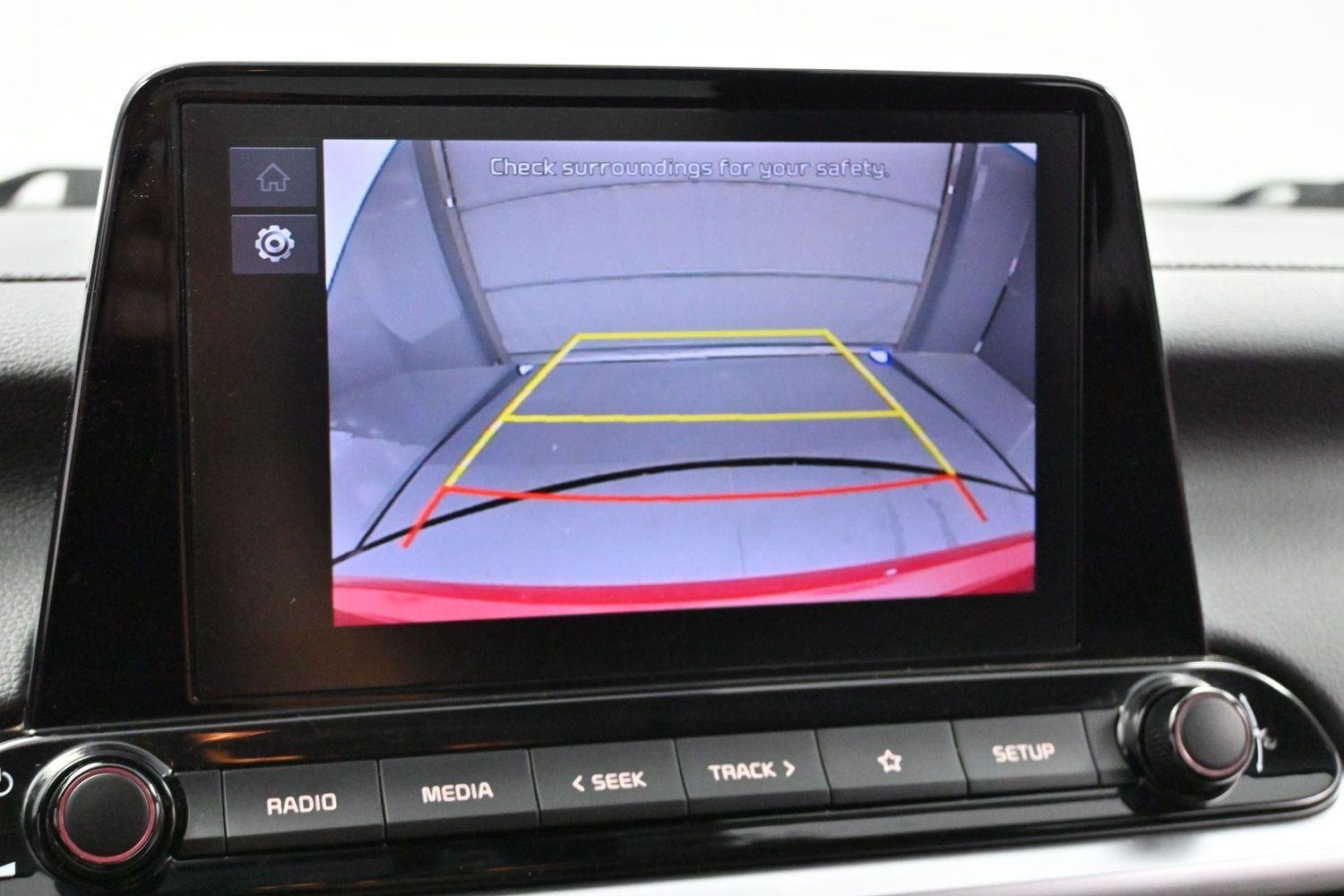 Used 2022 Currant Red Kia LXS image 19
