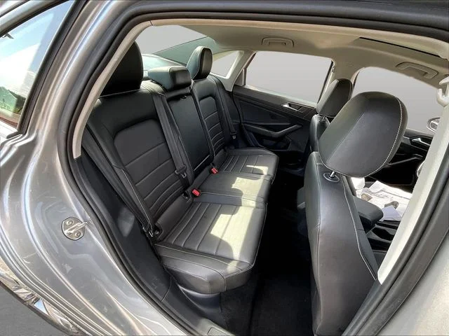 Used 2024  Volkswagen 1.5T SE image 25