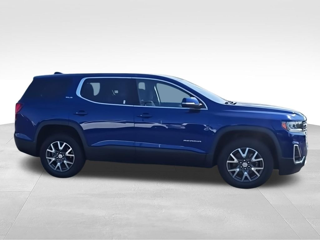 Used 2023 Blue GMC SLE image 2