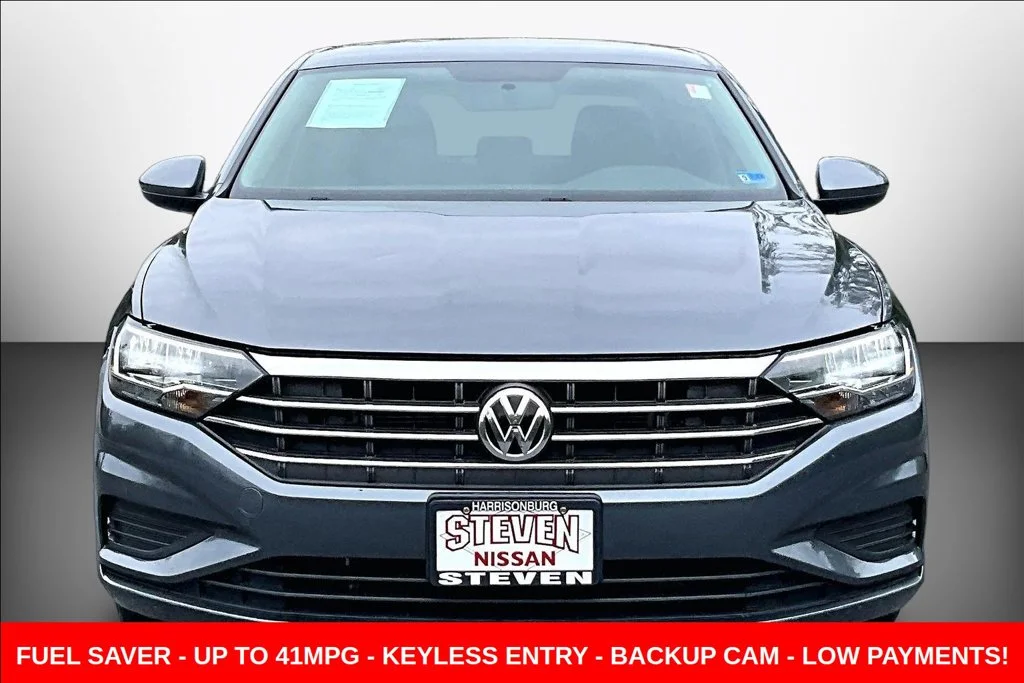 Used 2021 Gray Volkswagen 1.4T S image 2