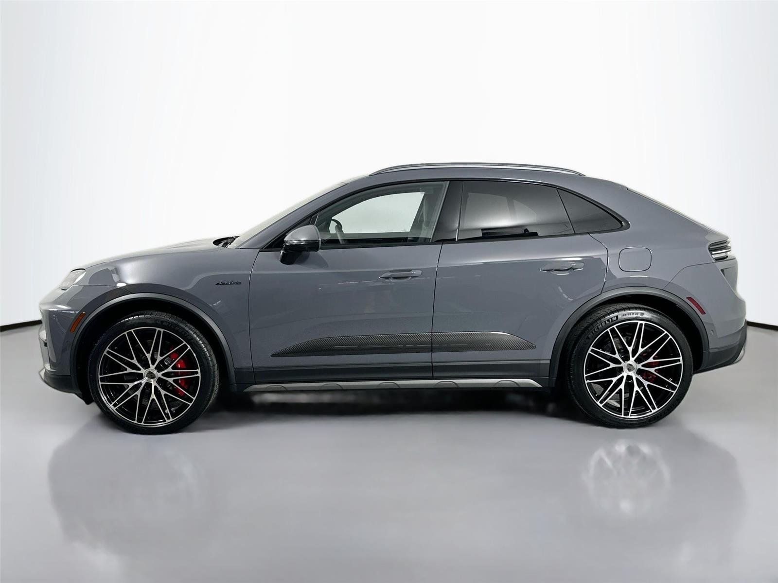 New 2025 Slate Grey Neo Porsche  image 2