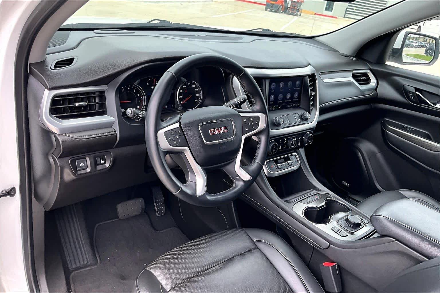 Used 2023 Summit White GMC SLT image 32