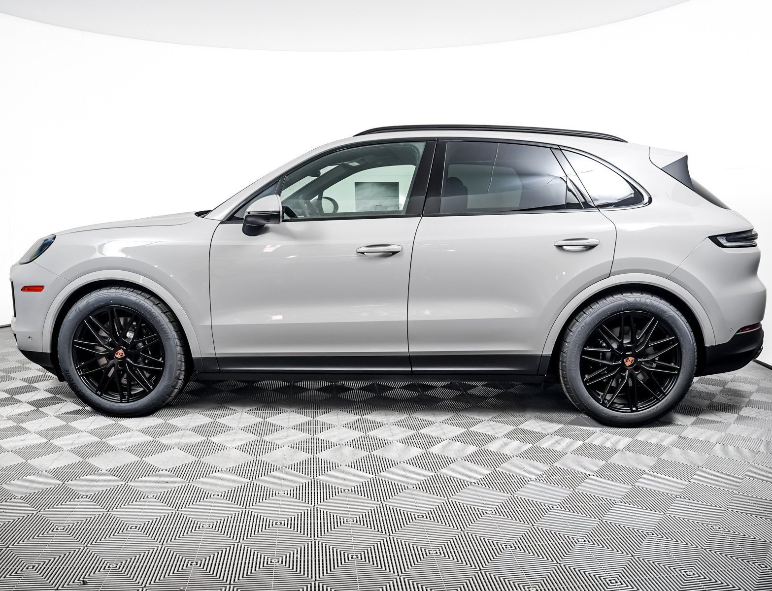 New 2026 CHALK Porsche S image 2