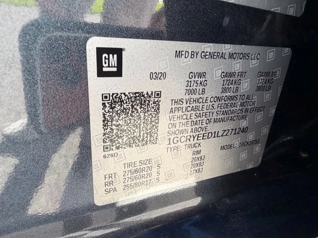 Used 2020 Gray Chevrolet RST image 46
