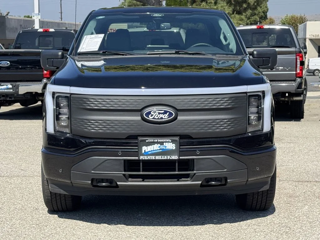 Used 2025 Ford F-150 Lightning Flash with VIN 1FT6W3LU3SWG24335 for sale in City of Industry, CA