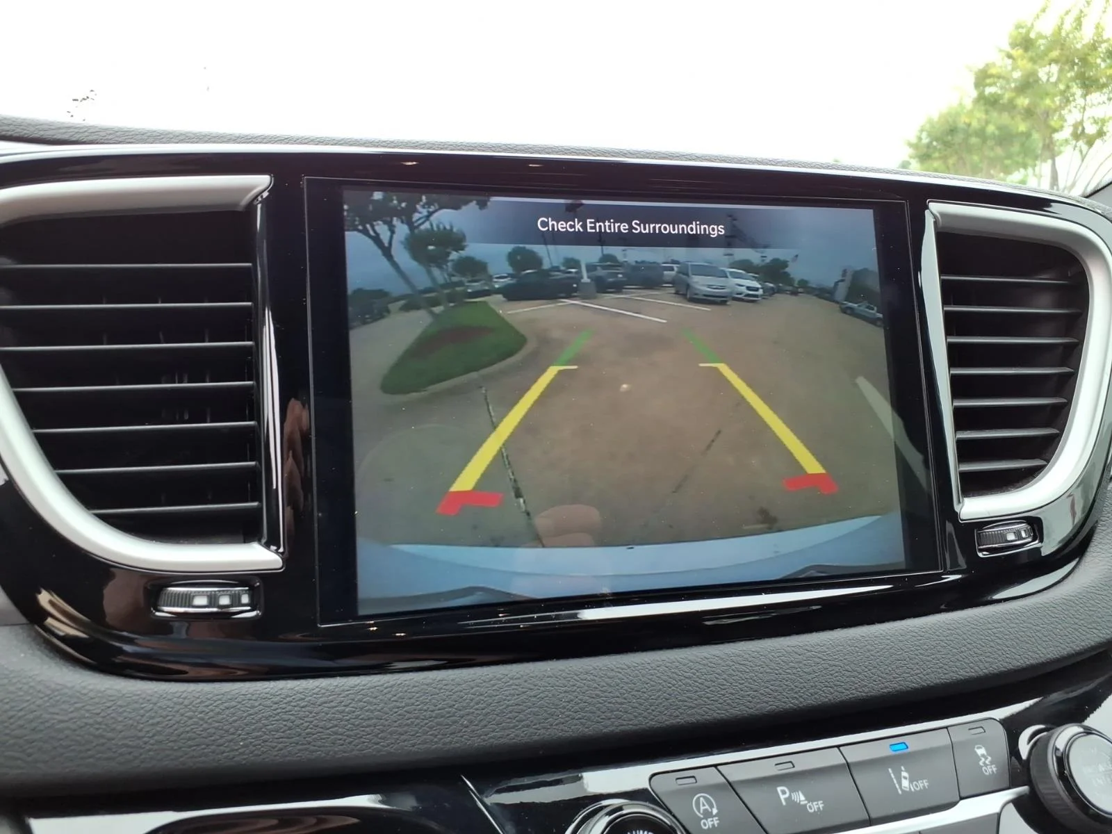 2025 Chrysler Pacifica Select - Photo 28