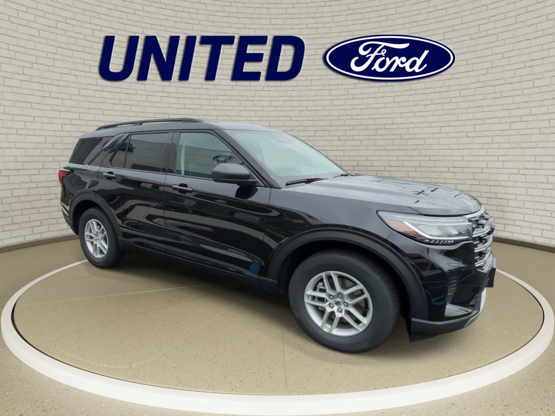 New 2026 Agate Black Metallic Ford Active image 2