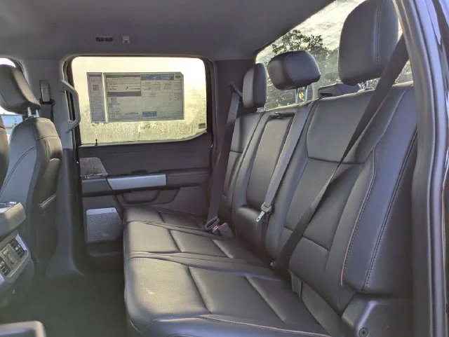 New 2027 Agate Black Metallic Ford F-250® Lariat® image 14