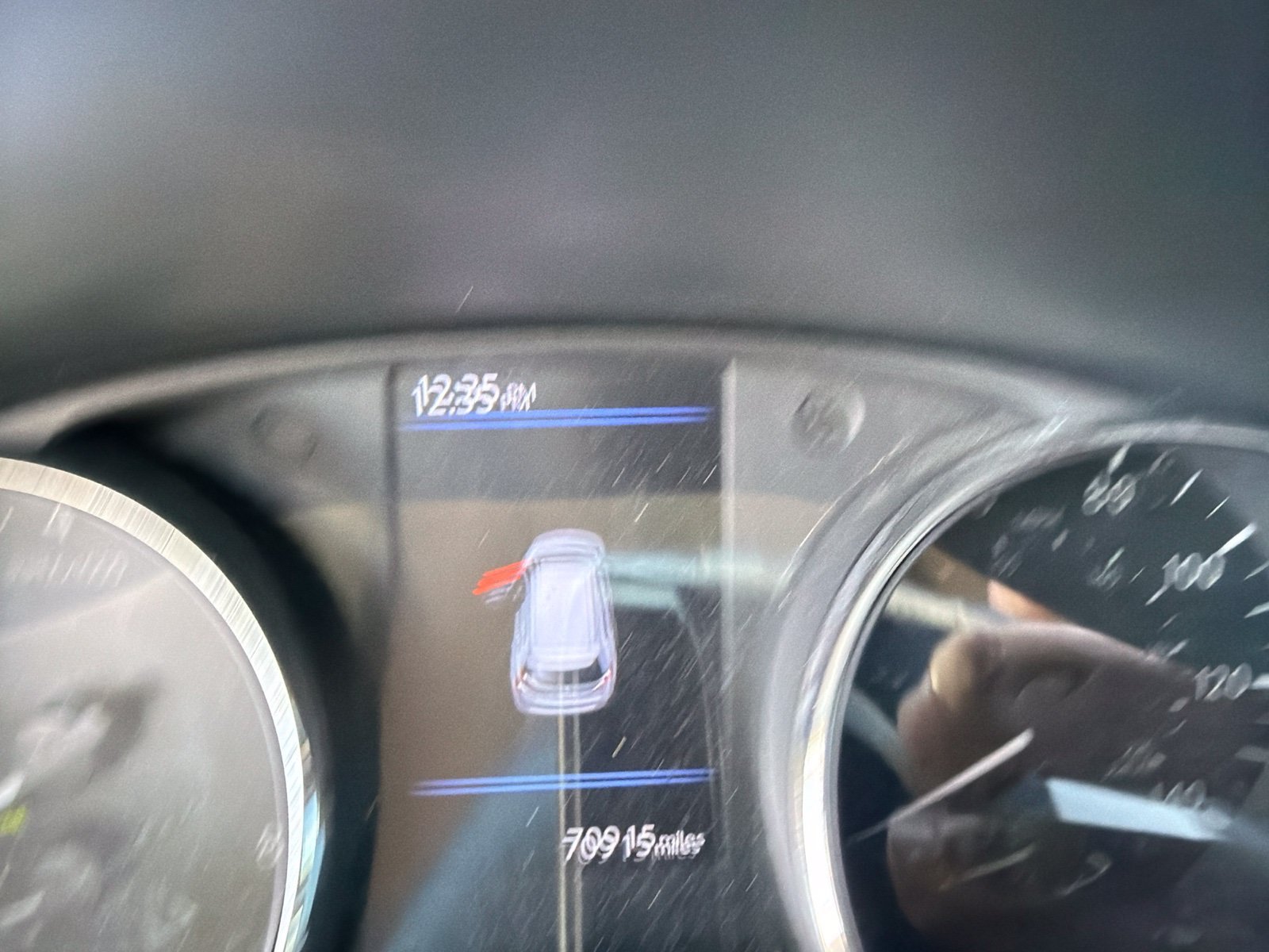 Used 2019 White Nissan SV image 6