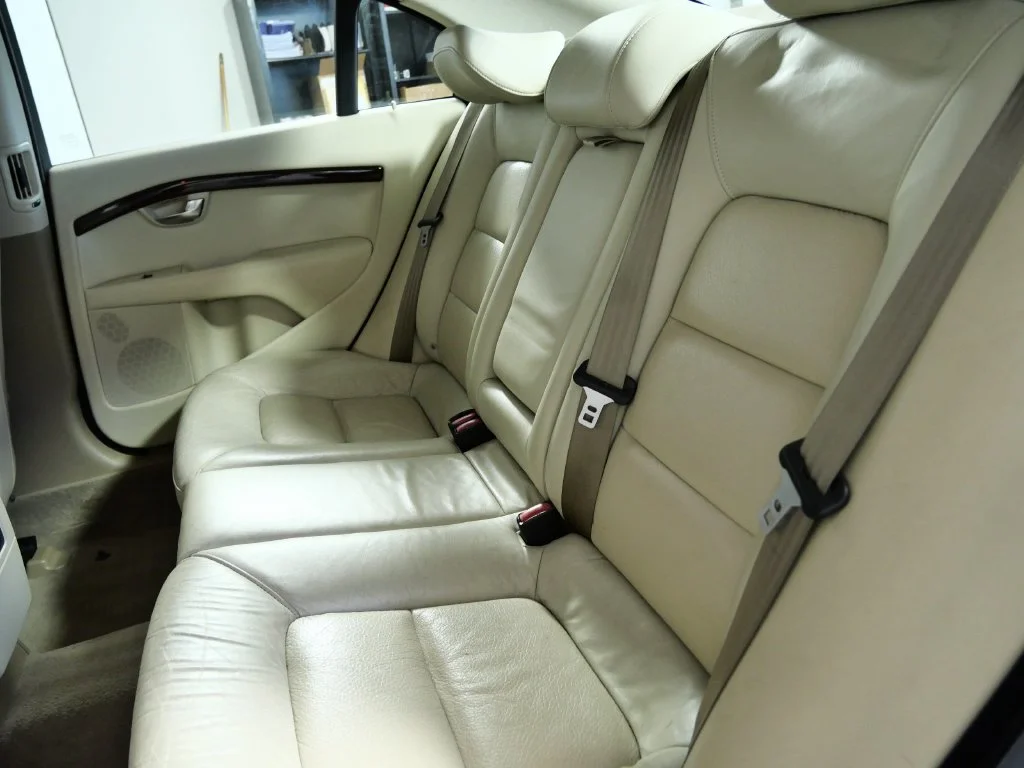 Used 2007  Volvo 3.2 image 15