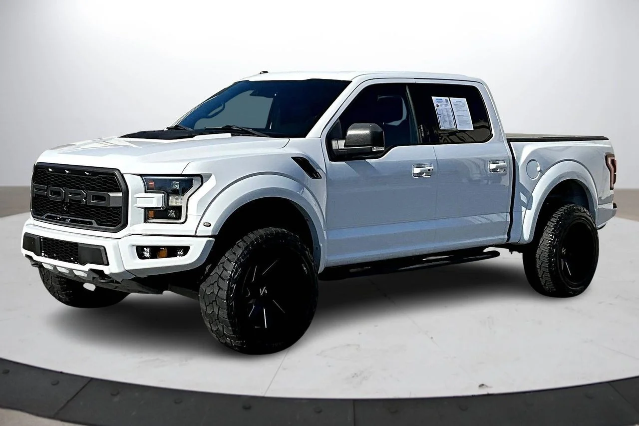 Used 2018 White Ford Raptor image 4