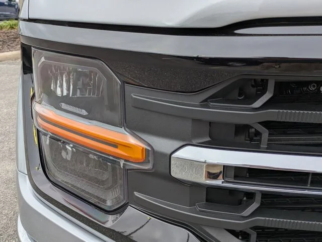 New 2026 Iconic Silver Metallic Ford XLT image 10