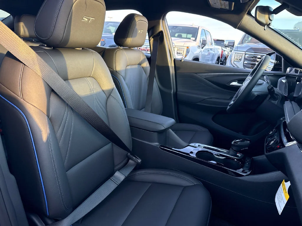 2026 Buick Envista Sport Touring - Photo 36