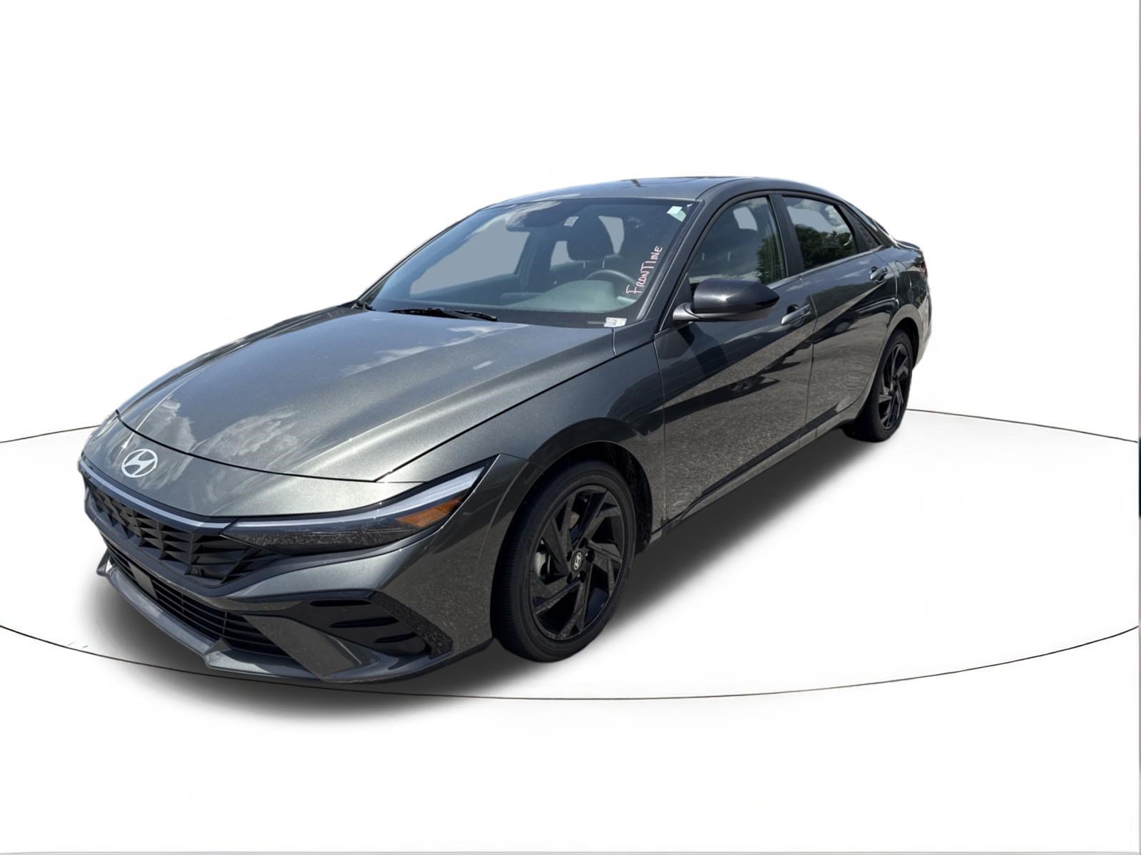 Used 2026 Amazon Gray Hyundai SEL Sport Premium image 4