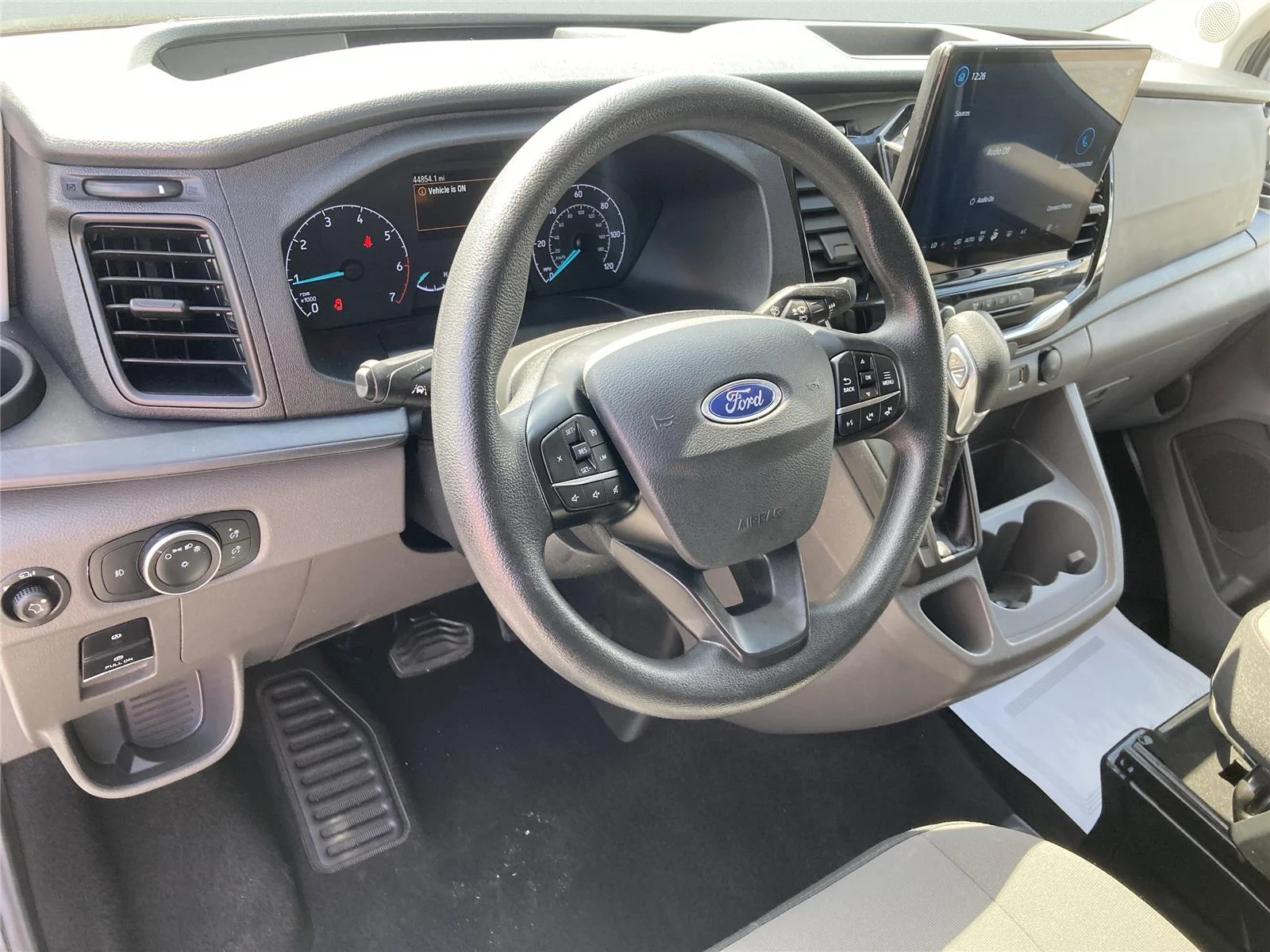 Used 2024 Oxford White Ford 350 XLT image 16