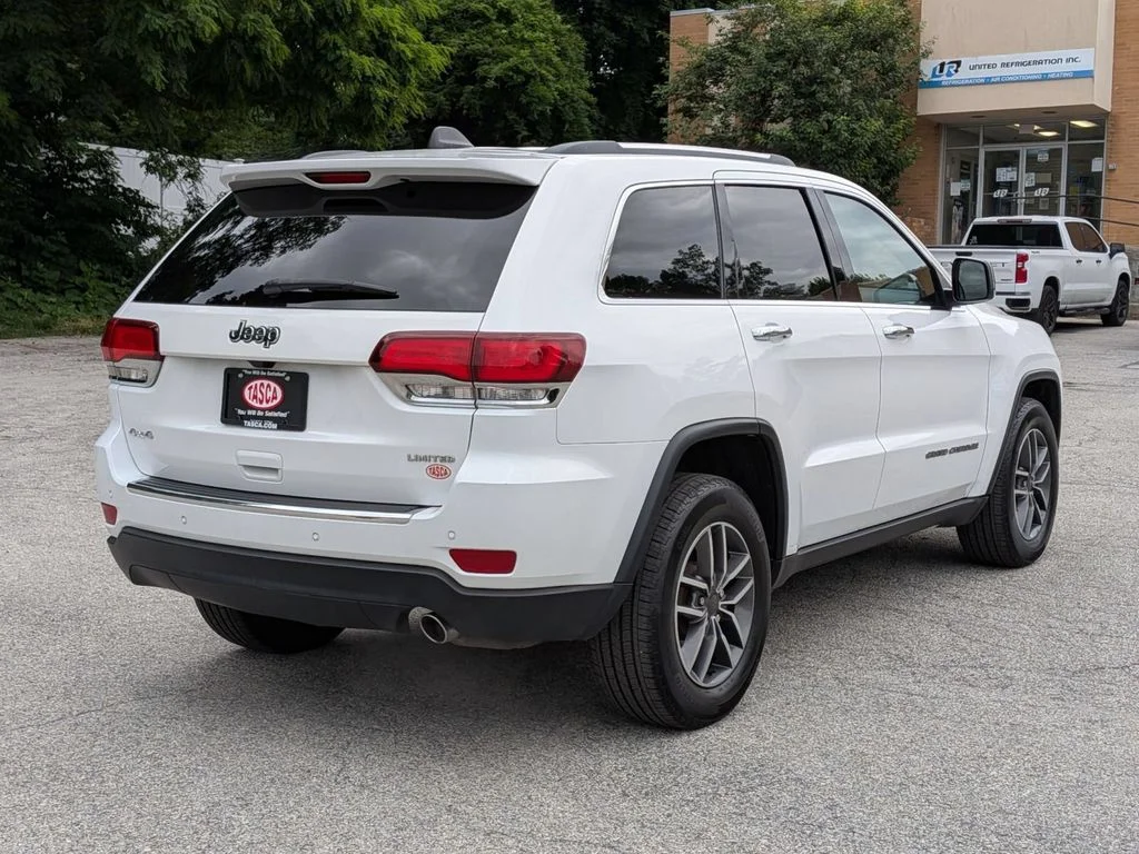 Used 2020 White Jeep Limited image 3