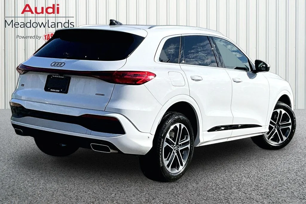 Used 2025 White Audi 2.0T Premium image 6