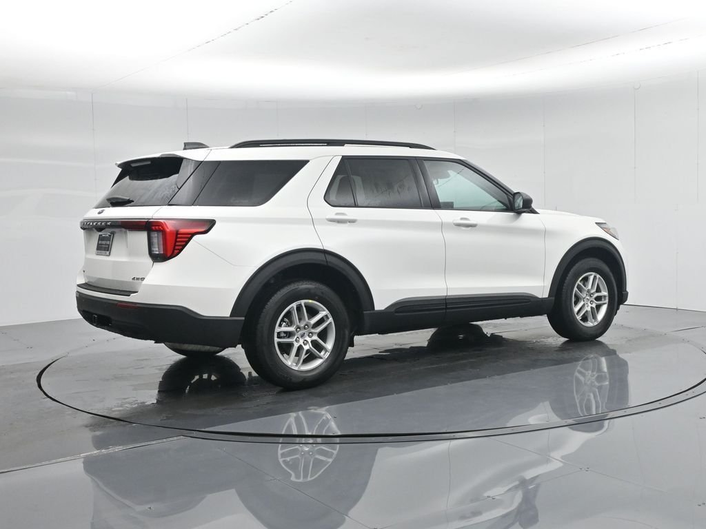 New 2026 Star White Metallic Tri-Coat Ford Active image 58