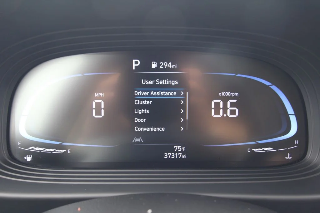 Used 2025 Gray Hyundai SEL image 38