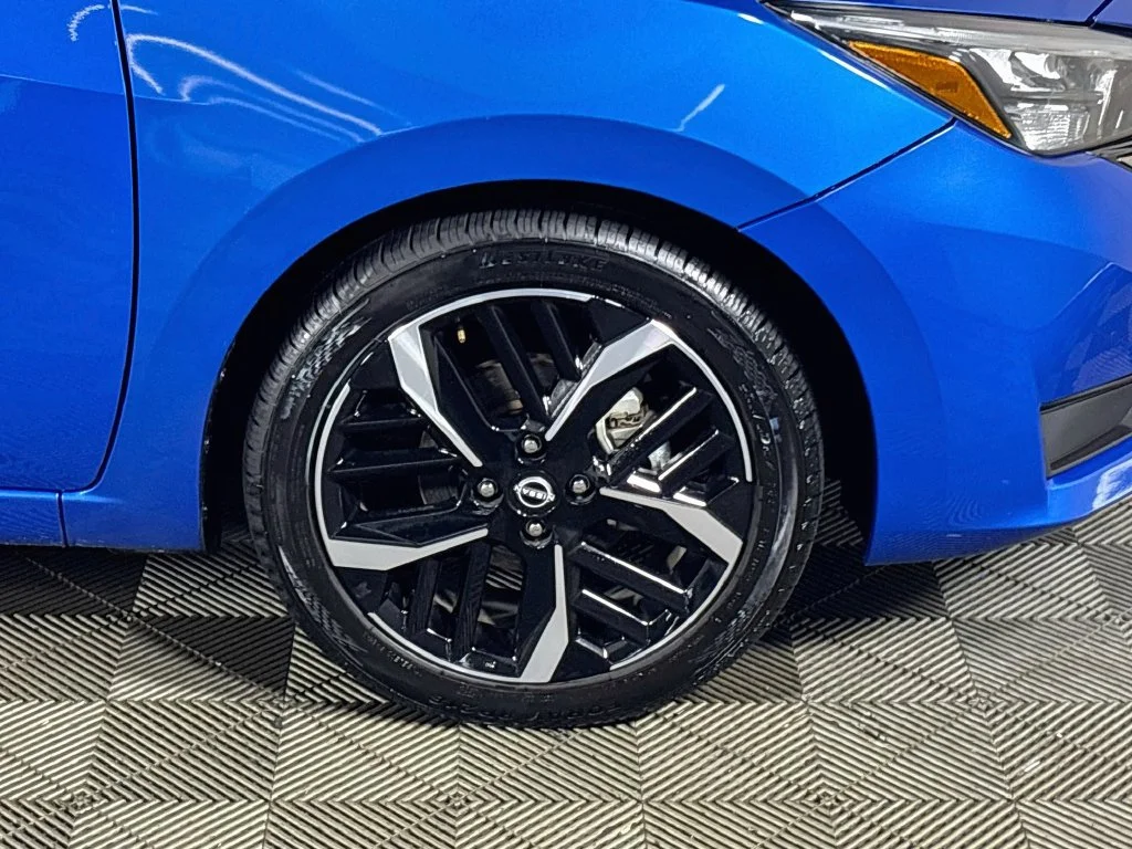 Used 2024 Blue Nissan 1.6 SR image 22