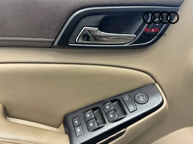 Used 2015 Gold GMC SLE image 30