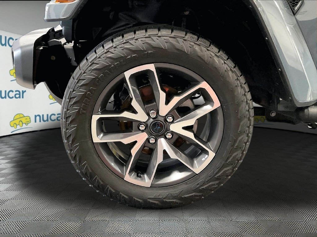 Used 2024 Gray Jeep Sport S 4xe image 7