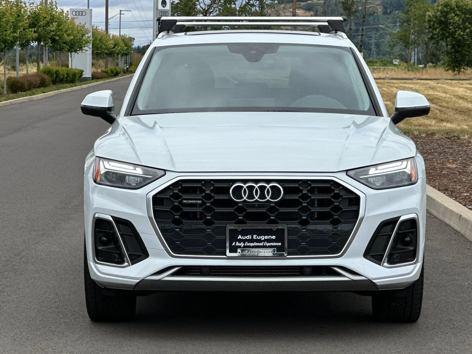 Used 2023 White Audi 55 Premium image 8