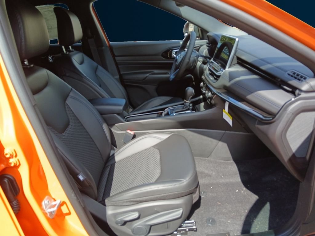 New 2026 Joose Exterior Paint Jeep Latitude image 17
