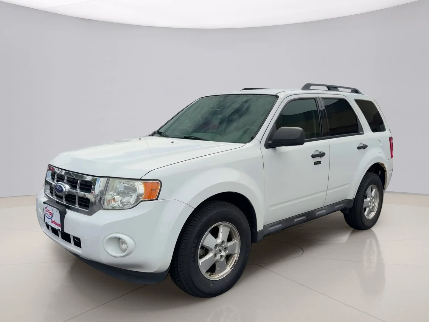 Used 2012 White Ford XLT image 1