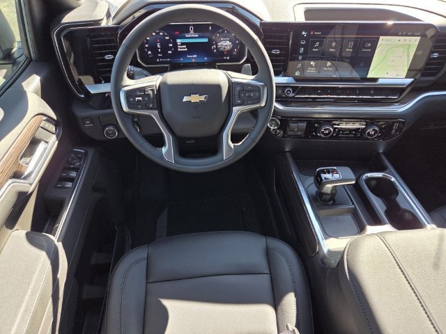 New 2026 Summit White Chevrolet LT image 10