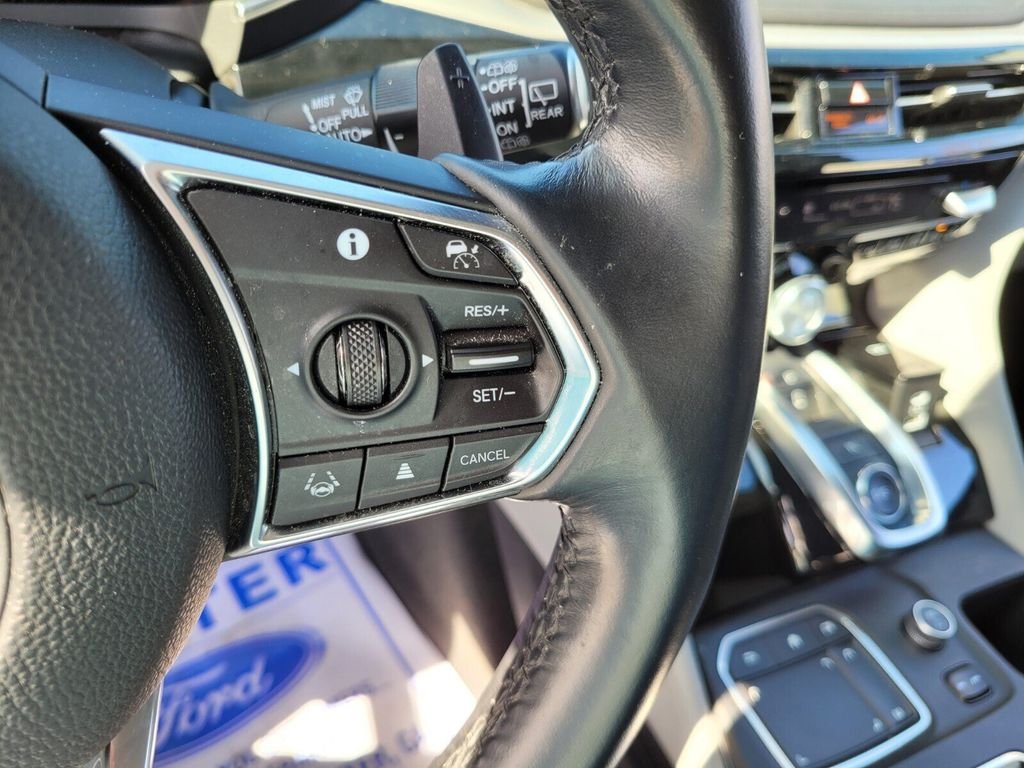 Used 2022 Silver Acura Technology image 23