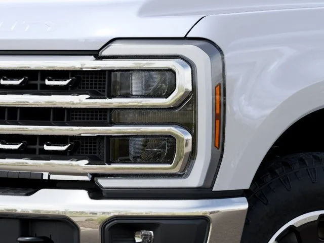 New 2027 White Ford Lariat image 18