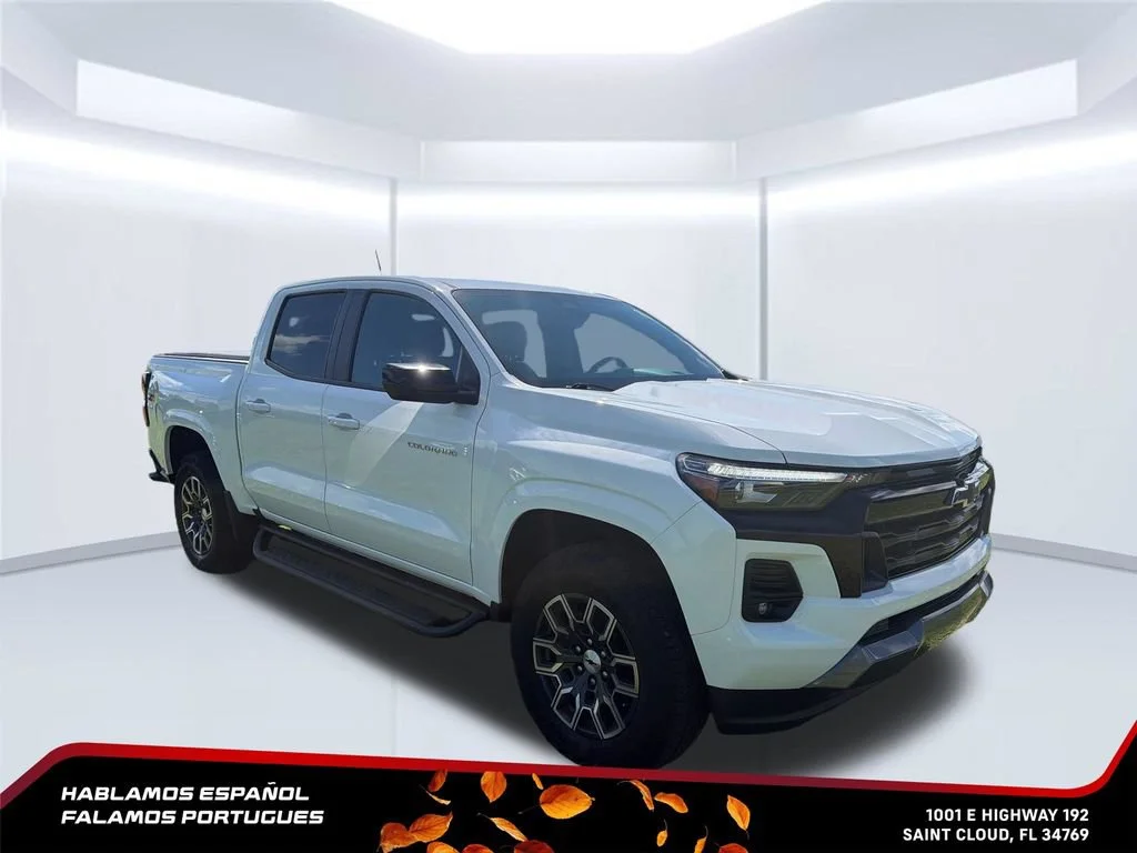 Used 2023 SUMMIT WHITE Chevrolet 4WD Z71 image 7