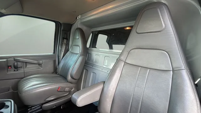 Used 2022 White Chevrolet Work Van image 20