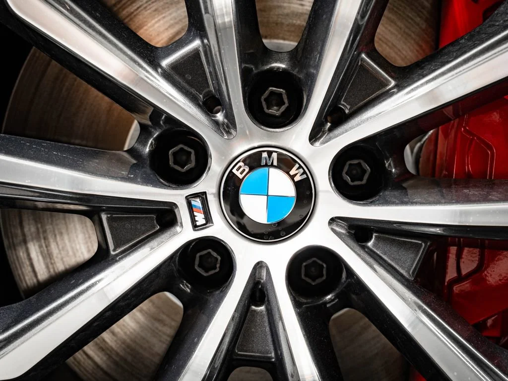 New 2026 Gray Metallic BMW xDrive50e image 8