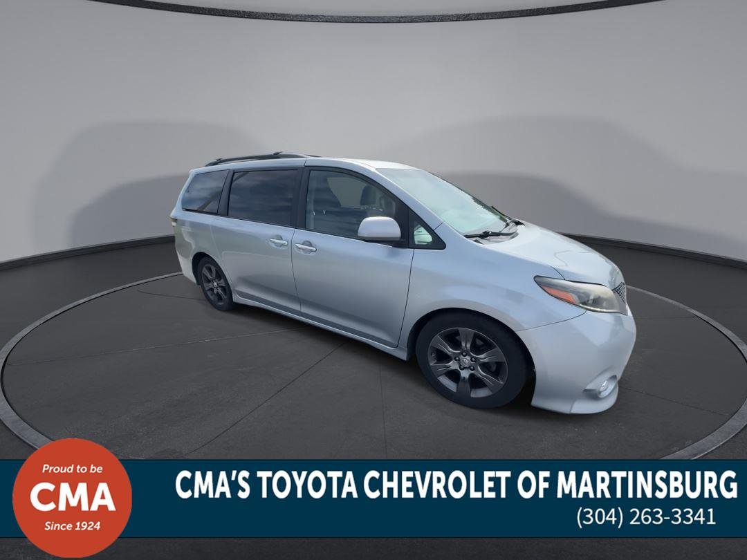 Used 2015 Silver Sky Metallic Toyota SE image 2