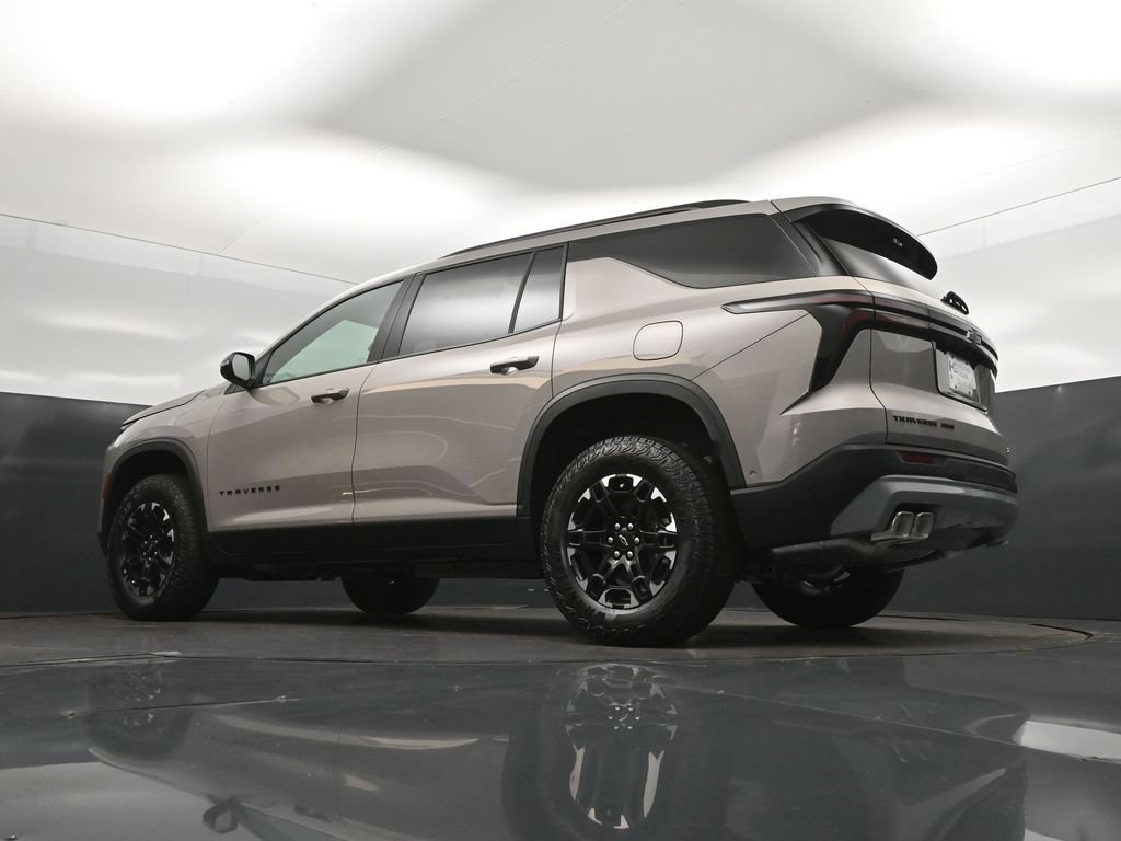 2027 Chevrolet Traverse Z71 - Photo 40