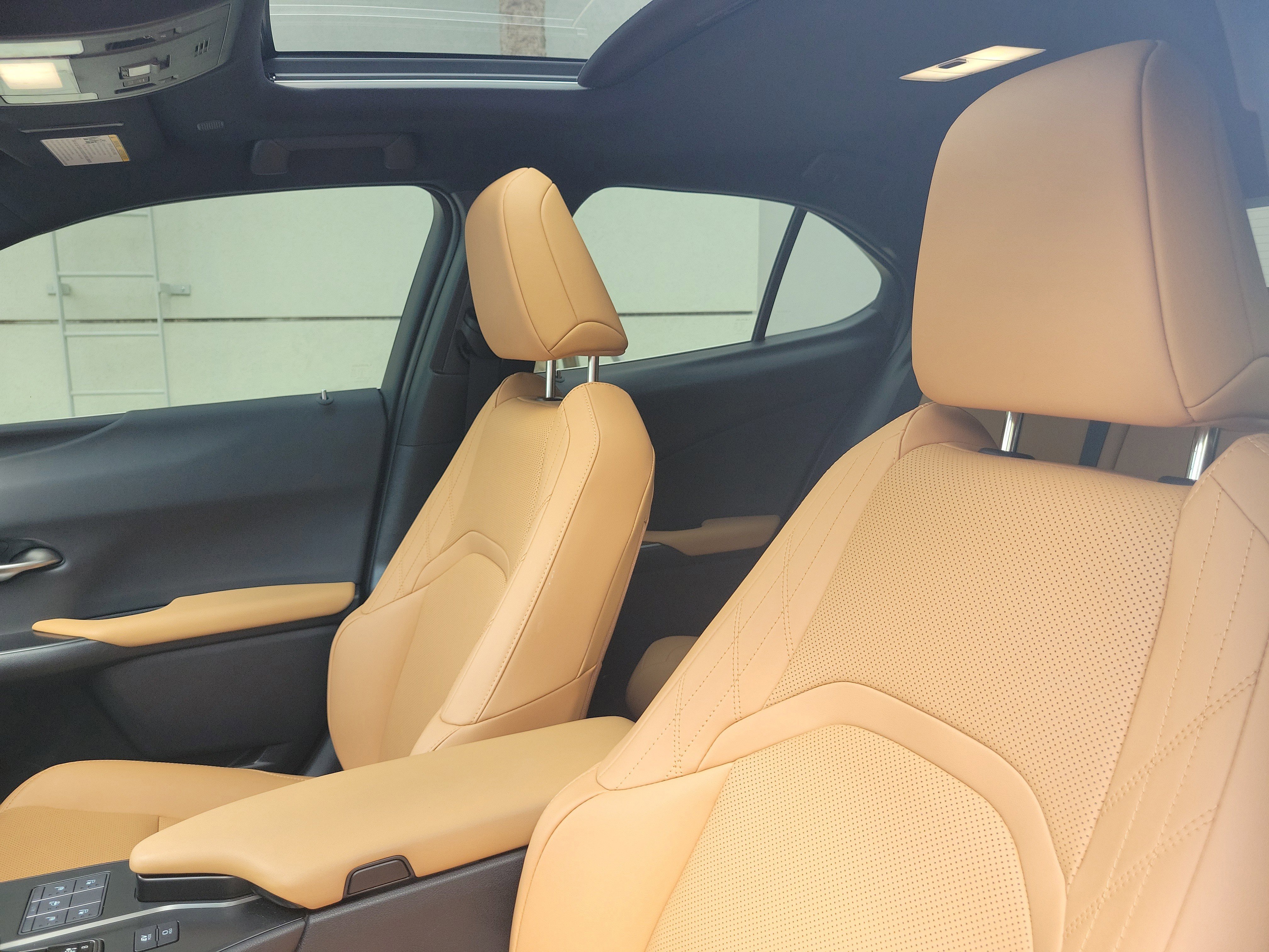 Certified Used 2025 White Pearl Lexus UX 300h Premium image 22