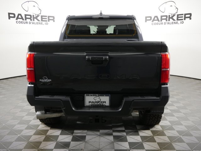 2025 Toyota Tacoma TRD Sport - Photo 6