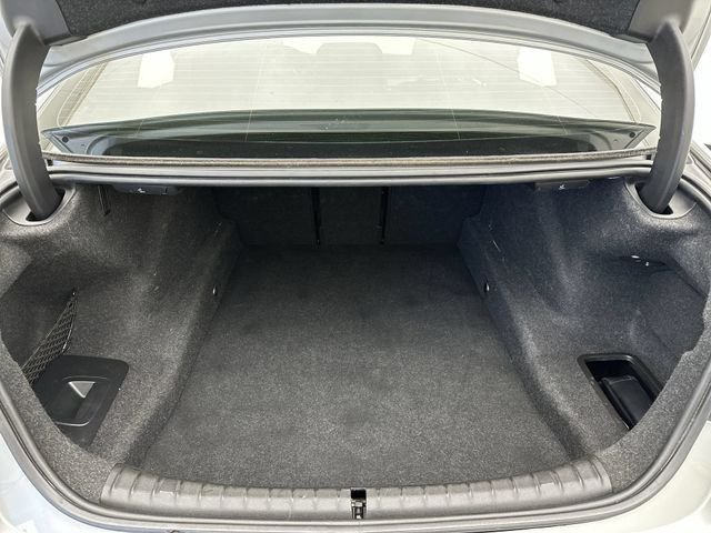 2019 BMW 5 Series 530i - Photo 24