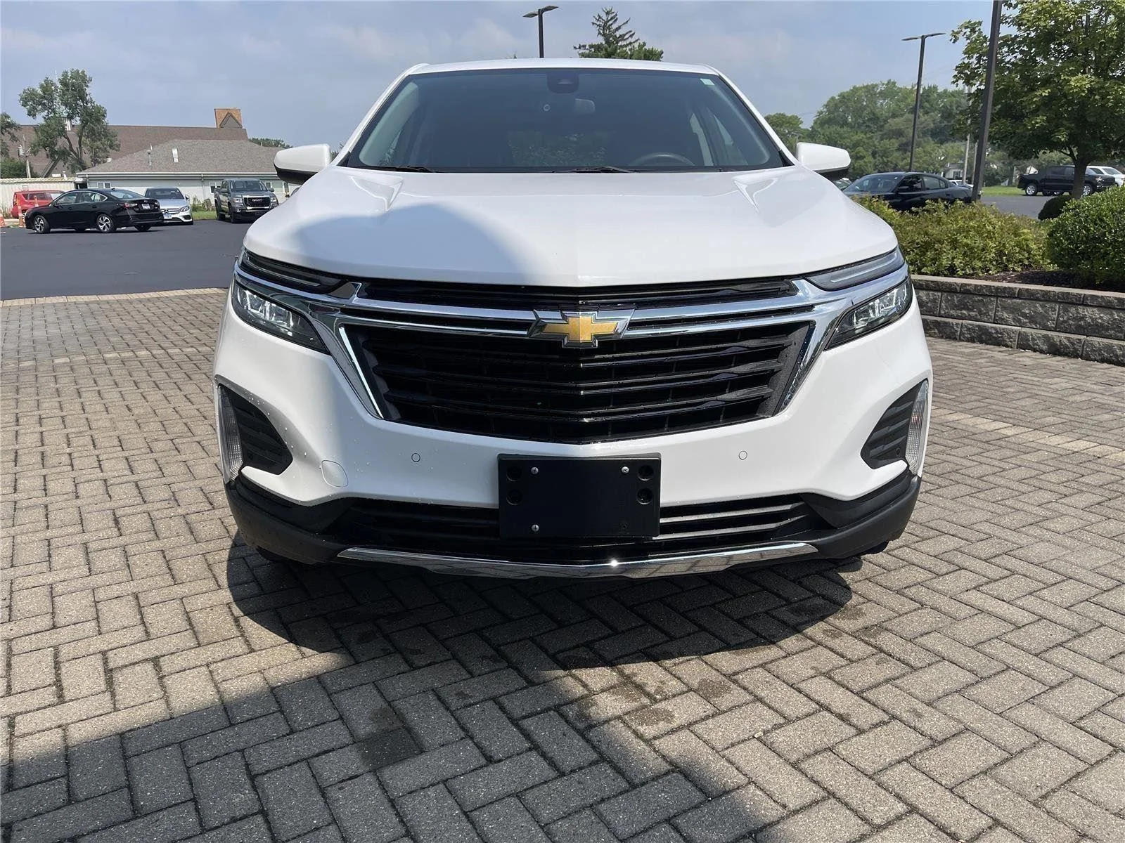 Used 2023 Summit White Chevrolet LT image 8