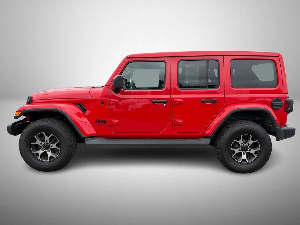 Used 2021 Red Jeep Unlimited Sahara Altitude image 6