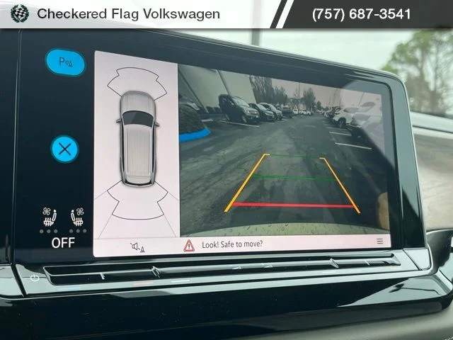 New 2026 Green Volkswagen 2.0T SE w/Technology image 39