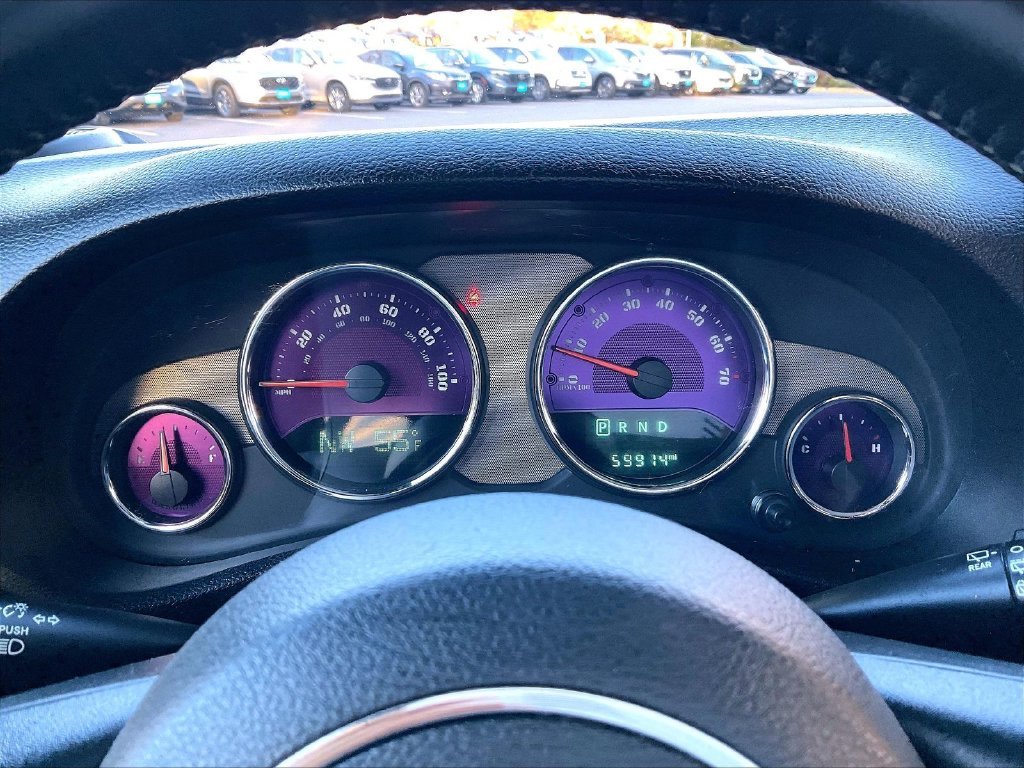 Used 2018 Xtreme Purple Pearlcoat Jeep Unlimited Sport image 24