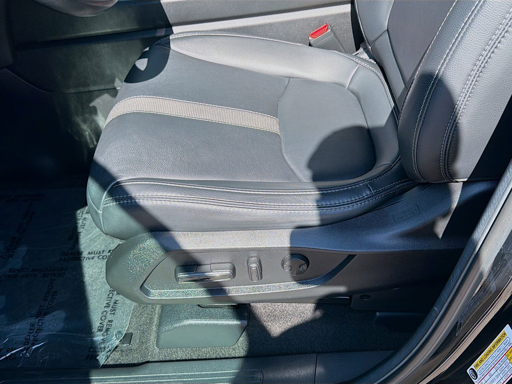 2025 Honda Pilot EX-L - Photo 17