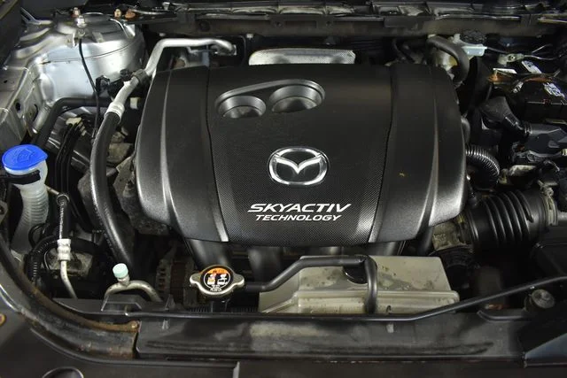 Used 2014 Silver Mazda Touring image 32