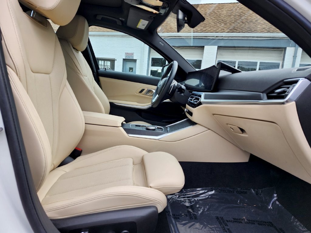 Used 2024 White BMW 330i xDrive image 12