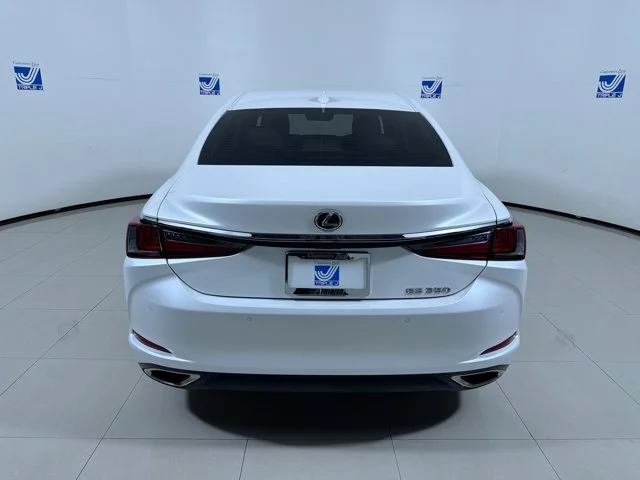 Used 2024 White Lexus ES 350 Luxury image 17